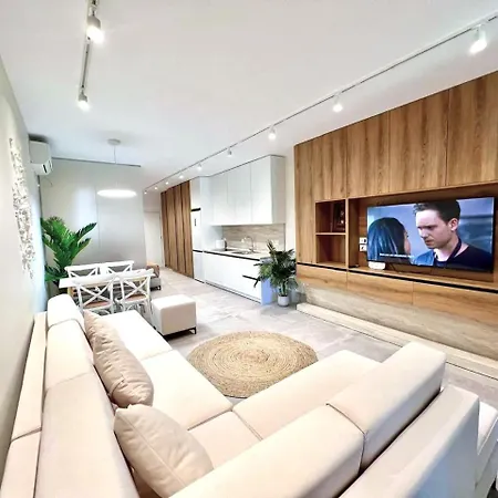 Διαμέρισμα I&k Blloku Center *